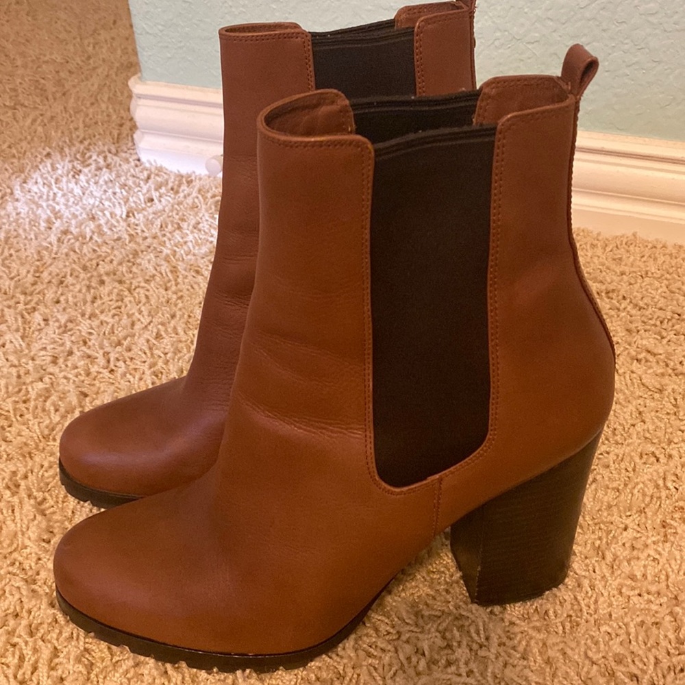 Ladies Boots